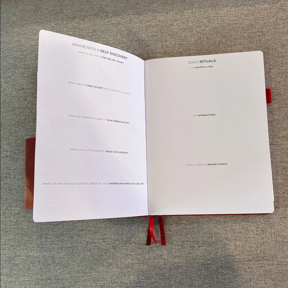 Clever Fox Planner PRO Hourly Weekly Planner - Red Leather 📕 - Picture 7 of 11